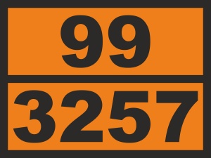 Табличка оранжевая 99-3257. Жидкость при повышенной температуре. Нержавейка